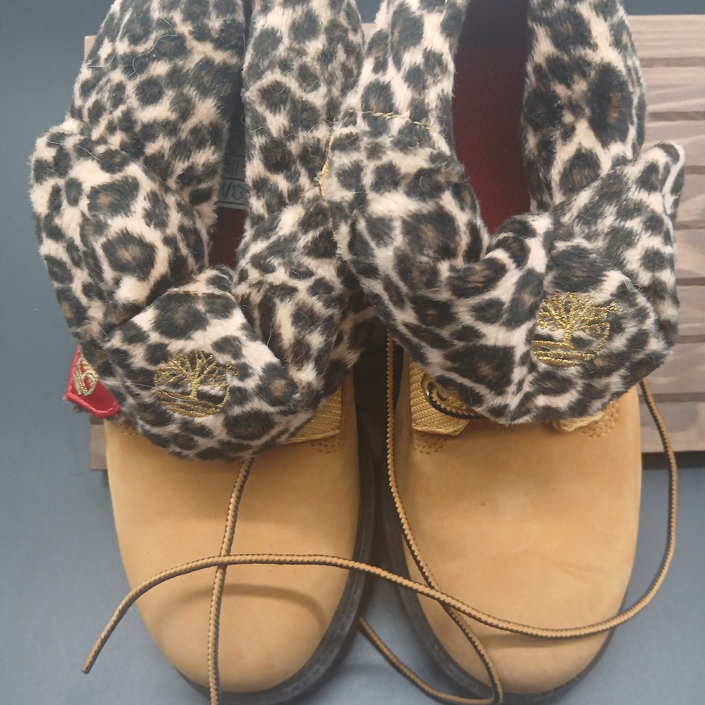 Timberland Women's Tan Boots with Leopard Print